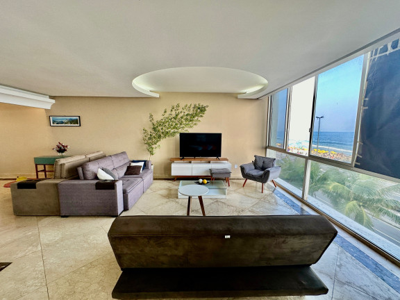 Imagem Imóvel com 4 Quartos à Venda, 215 m² em Ipanema - Rio De Janeiro Imagem Imóvel com 4 Quartos à Venda, 215 m² em Ipanema - Rio De Janeiro