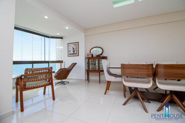 Imagem Apartamento com 3 Quartos à Venda, 175 m² em Centro - Balneário Camboriú Imagem Apartamento com 3 Quartos à Venda, 175 m² em Centro - Balneário Camboriú