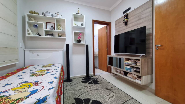 Casa com 3 Quartos à Venda, 200 m² em Wanel Ville - Sorocaba
