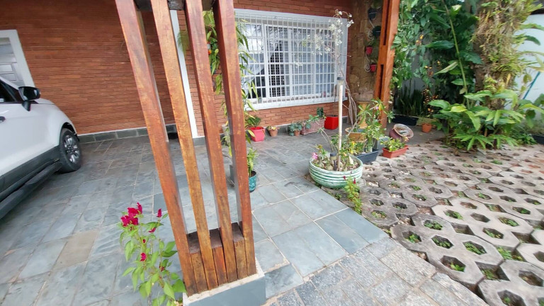 Imagem Casa com 3 Quartos à Venda, 330 m² em Alvinópolis - Atibaia