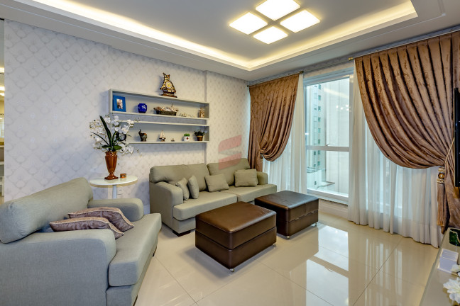 Imagem Apartamento com 3 Quartos à Venda, 131 m² em Meia Praia - Itapema