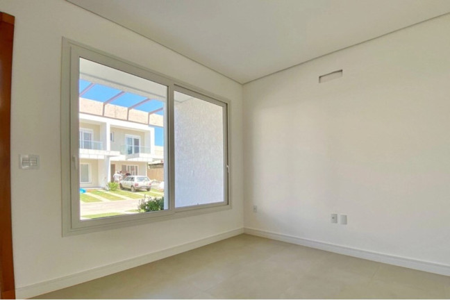 Imagem Casa de Condomínio com 2 Quartos à Venda, 155 m² em Centro - Capão Da Canoa Imagem Casa de Condomínio com 2 Quartos à Venda, 155 m² em Centro - Capão Da Canoa