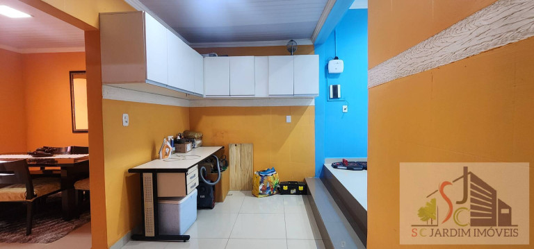 Imagem Casa com 3 Quartos à Venda, 205 m² em Colônia Santo Antônio - Manaus Imagem Casa com 3 Quartos à Venda, 205 m² em Colônia Santo Antônio - Manaus