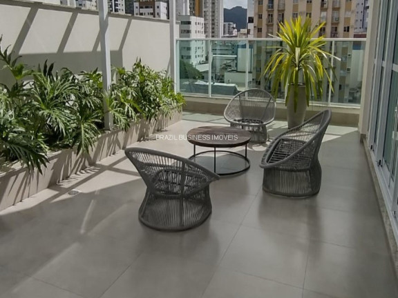 Imagem Imóvel com 3 Quartos à Venda, 112 m² em Centro - Balneário Camboriú