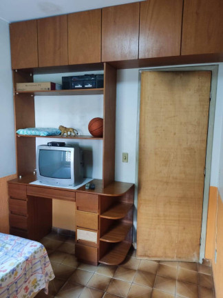Imagem Sobrado com 3 Quartos à Venda, 350 m² em Guará I - Brasília Imagem Sobrado com 3 Quartos à Venda, 350 m² em Guará I - Brasília