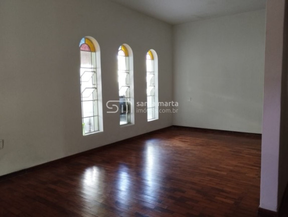 Casa com 3 Quartos à Venda, 600 m² em Vila Geny - Lorena