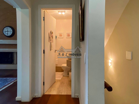 Imagem Casa com 6 Quartos à Venda, 700 m² em Alto Capivari - Campos Do Jordão