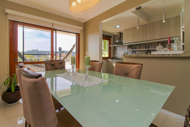 Imagem Casa com 3 Quartos à Venda, 193 m² em Espírito Santo - Porto Alegre