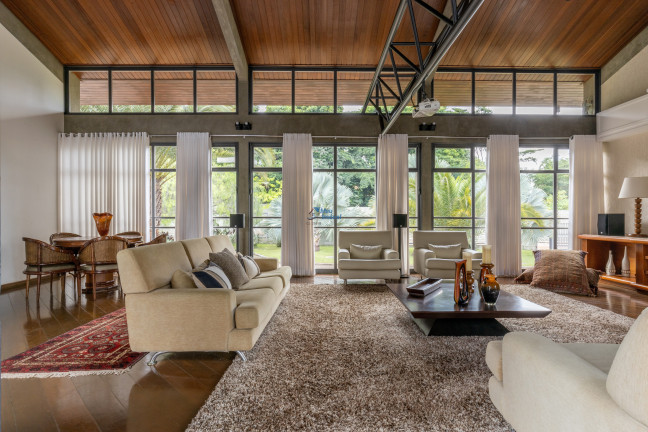Imagem Casa com 5 Quartos à Venda, 860 m² em Park Way - Brasília Imagem Casa com 5 Quartos à Venda, 860 m² em Park Way - Brasília