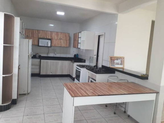 Imagem Sobrado com 3 Quartos à Venda, 350 m² em Olivença - Ilhéus