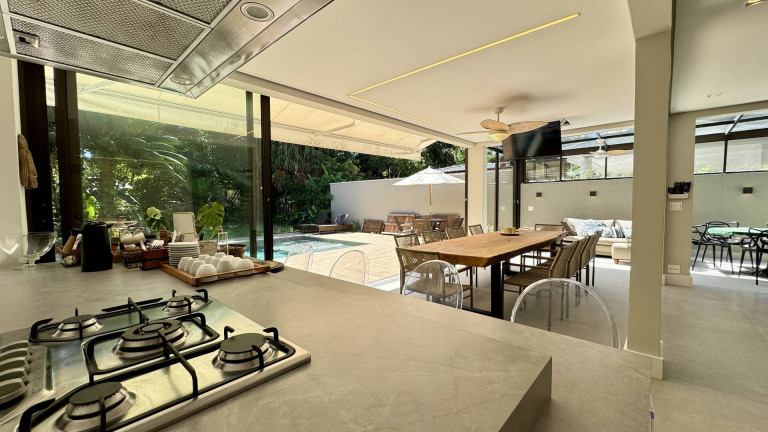 Imagem Casa com 5 Quartos à Venda, 320 m² em Riviera De São Lourenço - Bertioga Imagem Casa com 5 Quartos à Venda, 320 m² em Riviera De São Lourenço - Bertioga