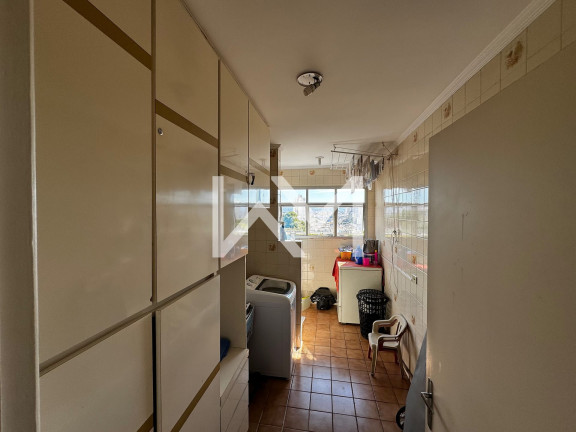 Imagem Imóvel com 6 Quartos à Venda, 321 m² em Jardim Tijuco - Guarulhos Imagem Imóvel com 6 Quartos à Venda, 321 m² em Jardim Tijuco - Guarulhos