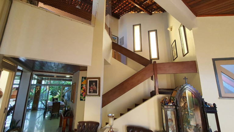 Imagem Casa com 3 Quartos à Venda, 305 m² em Grageru - Aracaju Imagem Casa com 3 Quartos à Venda, 305 m² em Grageru - Aracaju
