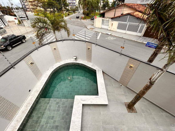 Imagem Casa com 3 Quartos à Venda, 185 m² em Caiçara - Praia Grande Imagem Casa com 3 Quartos à Venda, 185 m² em Caiçara - Praia Grande