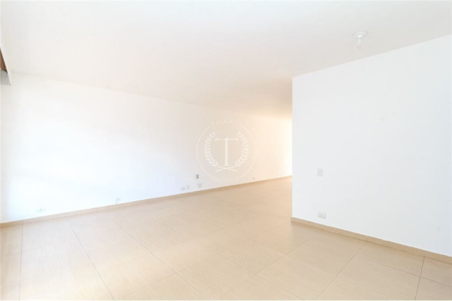 Imagem Casa com 3 Quartos à Venda, 218 m² em Vila Cordeiro - São Paulo