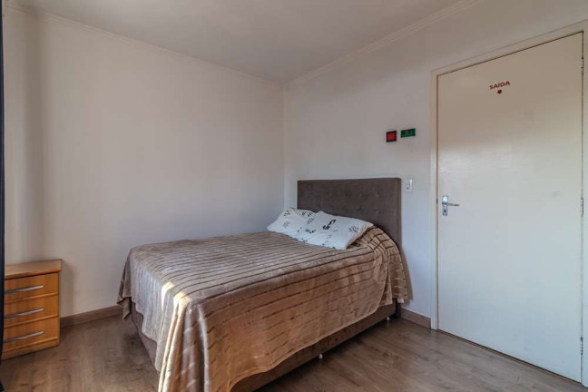 Imagem Imóvel com 3 Quartos à Venda, em Sao Joao - Porto Alegre Imagem Imóvel com 3 Quartos à Venda, em Sao Joao - Porto Alegre