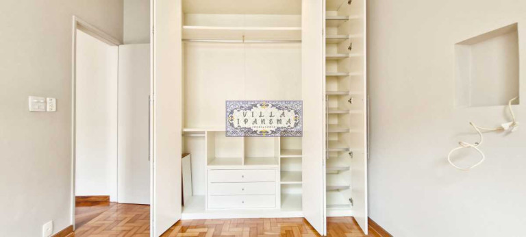 Imagem Apartamento com 2 Quartos à Venda, 70 m² em Copacabana - Rio De Janeiro Imagem Apartamento com 2 Quartos à Venda, 70 m² em Copacabana - Rio De Janeiro