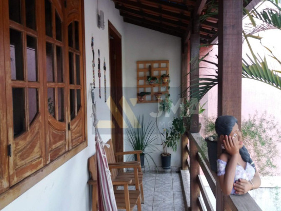 Imagem Casa com 4 Quartos à Venda, 230 m² em Amazonas - Contagem