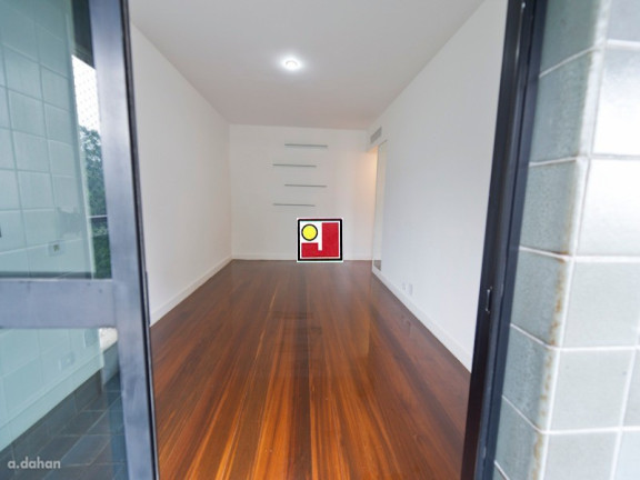 Imagem Apartamento com 4 Quartos à Venda, 319 m² em Lagoa - Rio De Janeiro Imagem Apartamento com 4 Quartos à Venda, 319 m² em Lagoa - Rio De Janeiro
