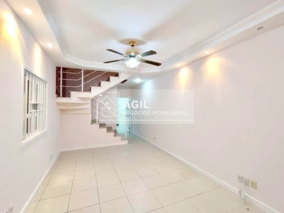 Imagem Sobrado com 3 Quartos à Venda, 125 m² em Jardim Das Indústrias - São José Dos Campos Imagem Sobrado com 3 Quartos à Venda, 125 m² em Jardim Das Indústrias - São José Dos Campos