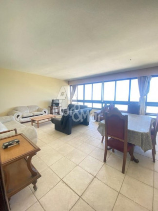 Imagem Apartamento com 3 Quartos à Venda, 186 m² em Pitangueiras - Guarujá