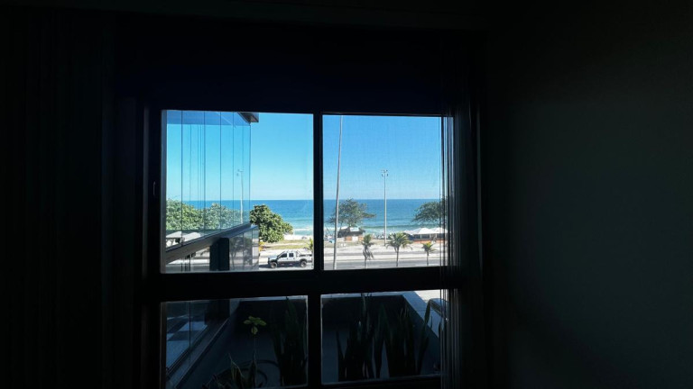 Imagem Apartamento com 4 Quartos à Venda, 250 m² em Barra Da Tijuca - Rio De Janeiro