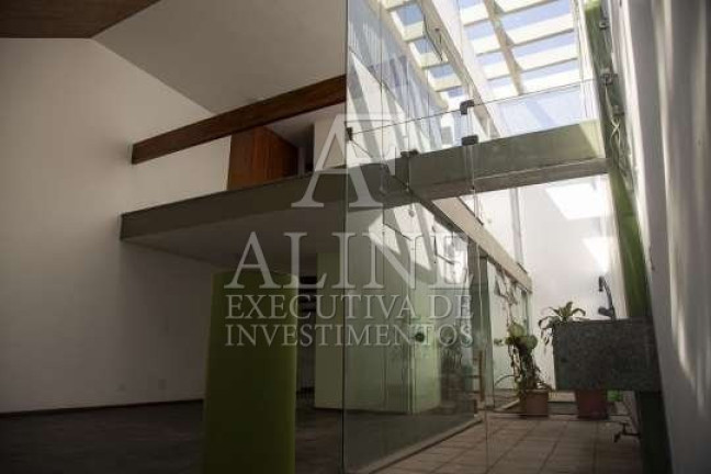 Imagem Sobrado com 4 Quartos à Venda, 200 m² em Indianópolis - São Paulo Imagem Sobrado com 4 Quartos à Venda, 200 m² em Indianópolis - São Paulo