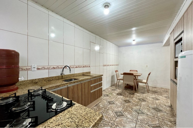 Imagem Casa com 2 Quartos à Venda, 75 m² em São José - Canoas