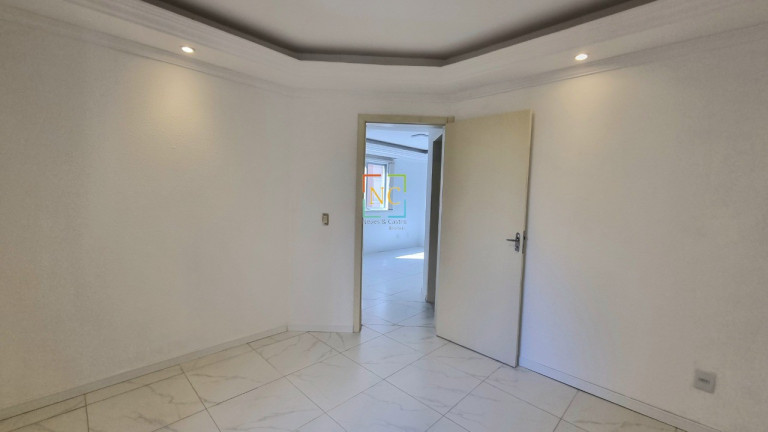 Imagem Apartamento com 2 Quartos à Venda, 46 m² em Serraria - São José