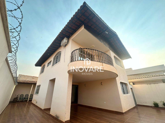 Casa com 3 Quartos à Venda, 303 m² em Setor Central - Itumbiara