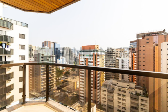 Imagem Imóvel com 3 Quartos à Venda, 255 m² em Jardim Europa - São Paulo