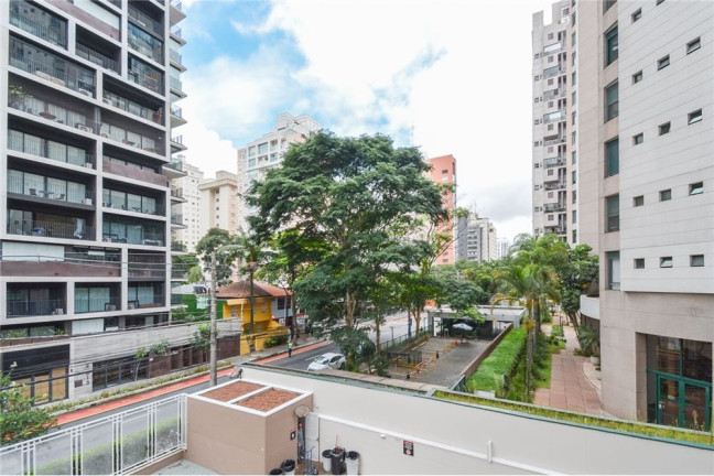 Imagem Apartamento com 2 Quartos à Venda, 70 m² em Moema - São Paulo