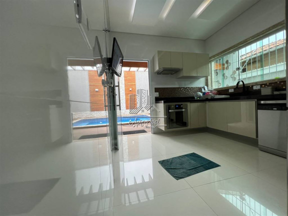 Imagem Casa com 3 Quartos à Venda, 180 m² em Balneario Maracana - Praia Grande