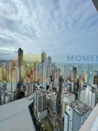 Imagem Apartamento com 3 Quartos à Venda, 240 m² em Centro - Balneário Camboriú Imagem Apartamento com 3 Quartos à Venda, 240 m² em Centro - Balneário Camboriú