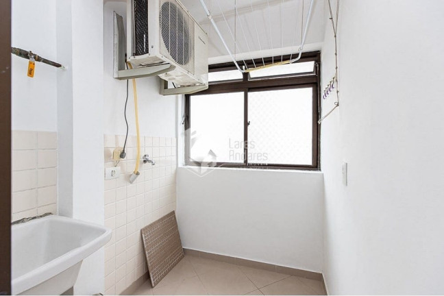 Imagem Apartamento com 2 Quartos à Venda, 57 m² em Moema - São Paulo