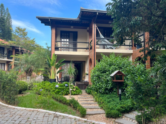 Imagem Sobrado com 1 Quarto para Alugar, 55 m² em Estaleiro - Balneário Camboriú Imagem Sobrado com 1 Quarto para Alugar, 55 m² em Estaleiro - Balneário Camboriú