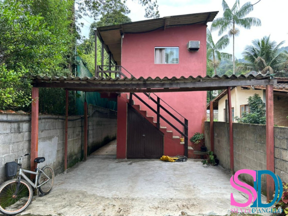 Imagem Casa com 4 Quartos à Venda, 174 m² em Perequê Mirim - Ubatuba Imagem Casa com 4 Quartos à Venda, 174 m² em Perequê Mirim - Ubatuba