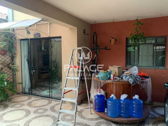 Imagem Imóvel com 3 Quartos à Venda, 162 m² em Conjunto Residencial Mário Dedini - Piracicaba Imagem Imóvel com 3 Quartos à Venda, 162 m² em Conjunto Residencial Mário Dedini - Piracicaba