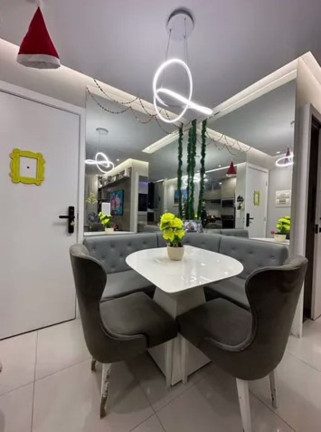 Apartamento com 2 Quartos à Venda, 45 m² em Buraquinho	 - Lauro De Freitas