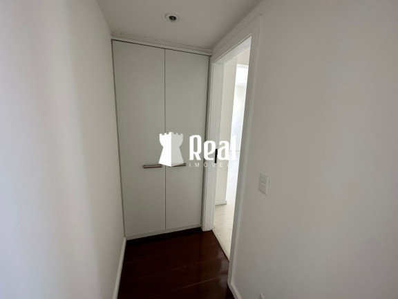 Imagem Apartamento com 4 Quartos para Alugar, 250 m² em Vitória - Salvador