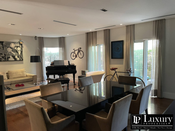 Imagem Apartamento com 2 Quartos à Venda, 300 m² em Alto De Pinheiros - São Paulo