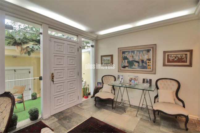 Imagem Casa com 3 Quartos à Venda, 255 m² em Jardim América - São Paulo