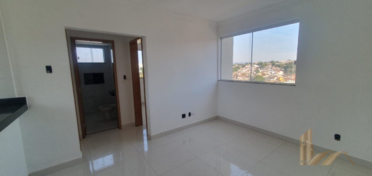 Imagem Cobertura com 2 Quartos à Venda, 84 m² em Santa Mônica - Belo Horizonte