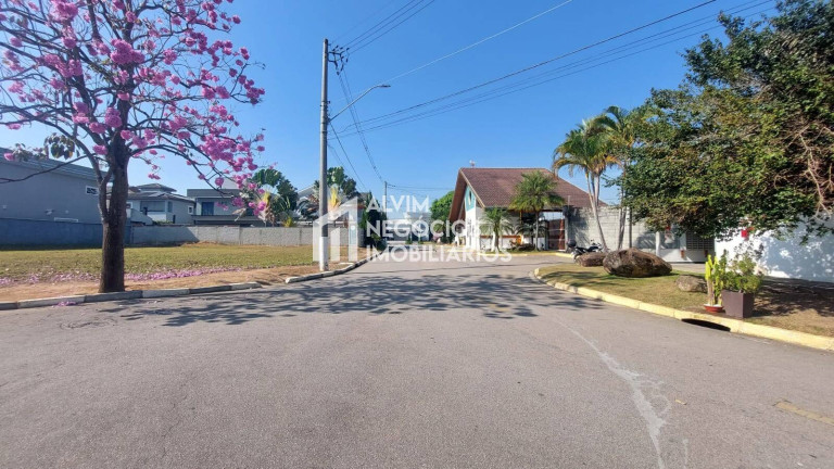 Imagem Terreno à Venda, 372 m² em Jardim Califórnia - Jacareí Imagem Terreno à Venda, 372 m² em Jardim Califórnia - Jacareí