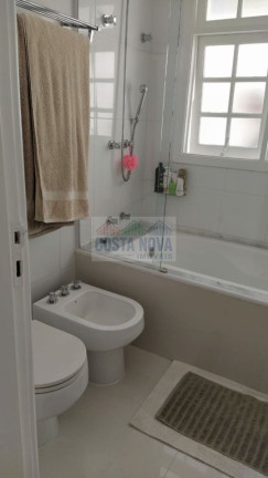 Imagem Casa com 5 Quartos à Venda, 270 m² em Acapulco - Guarujá Imagem Casa com 5 Quartos à Venda, 270 m² em Acapulco - Guarujá
