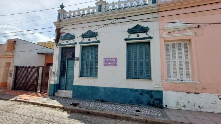 Imagem Casa com 2 Quartos à Venda, 100 m² em Centro - Rio Grande