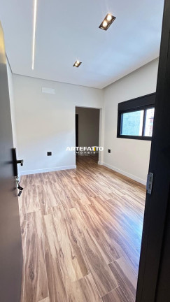 Imagem Sobrado com 3 Quartos à Venda, 243 m² em Jardim Botânico - Franca Imagem Sobrado com 3 Quartos à Venda, 243 m² em Jardim Botânico - Franca