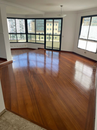 Imagem Imóvel com 3 Quartos à Venda, 221 m² em Vila Uberabinha - São Paulo