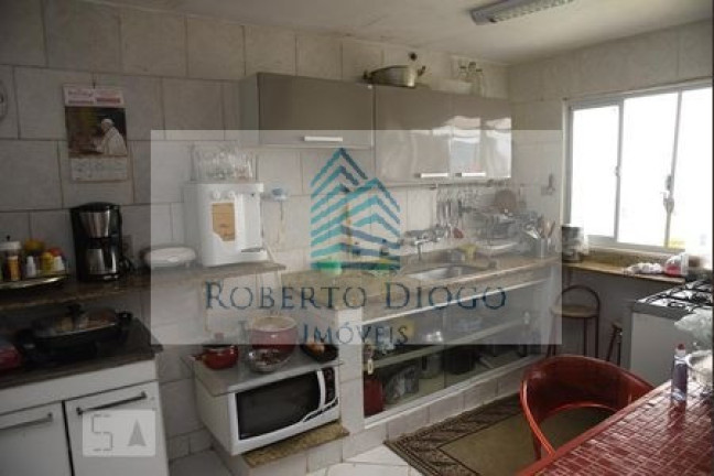 Imagem Casa com 5 Quartos à Venda, 200 m² em Pechincha - Rio De Janeiro Imagem Casa com 5 Quartos à Venda, 200 m² em Pechincha - Rio De Janeiro