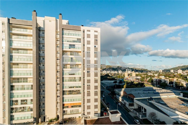 Imagem Apartamento com 3 Quartos à Venda, 101 m² em Jardim Do Salso - Porto Alegre Imagem Apartamento com 3 Quartos à Venda, 101 m² em Jardim Do Salso - Porto Alegre